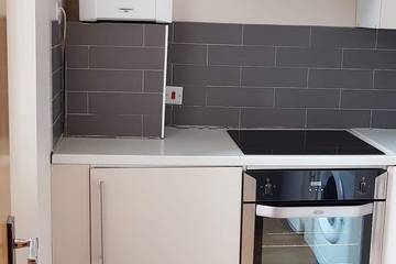 Holiday Home for 2 People in London, South East England, Photo 2