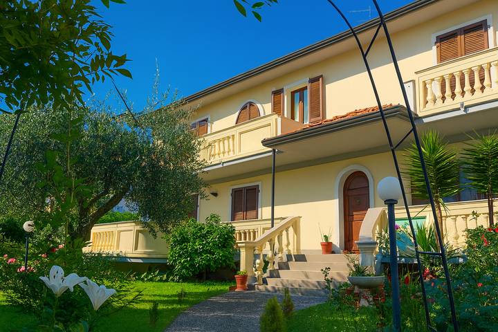 Holiday apartment for 9 people, child-friendly - 1