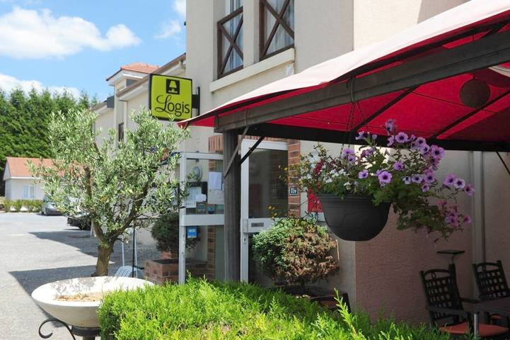 Hôtel pour 2 personnes, avec terrasse dans Vouziers - 3