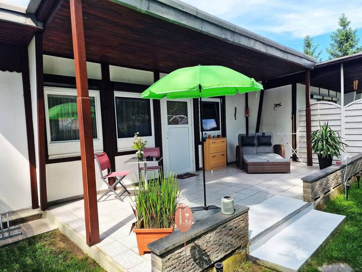 Ferienwohnung für 3 Personen, mit Terrasse und Garten in Sachsen