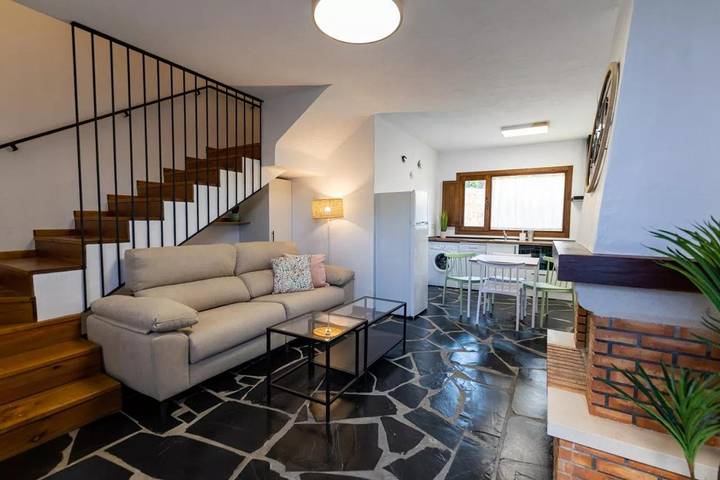 Casa rural para 4 personas, con piscina además de jacuzzi y jardín en Valencia de Alcántara - 3