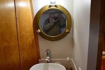 Houseboat for 2 People in Pont-sur-Yonne, Bourgogne-Franche-Comté, Photo 4