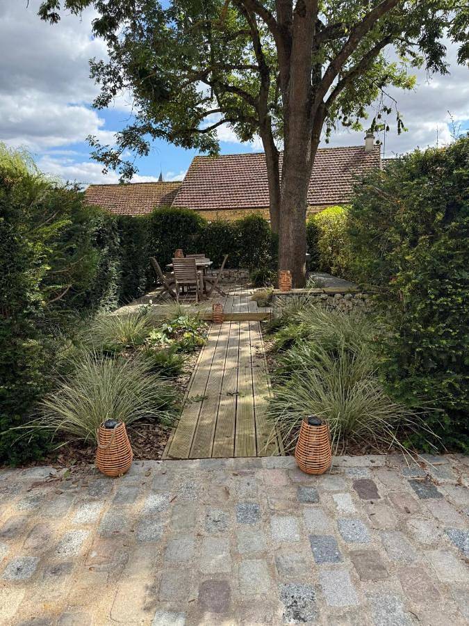 Gîte pour 4 personnes, avec jardin et sauna ainsi que vue et piscine à Saint-Pierre-d'Autils - 3