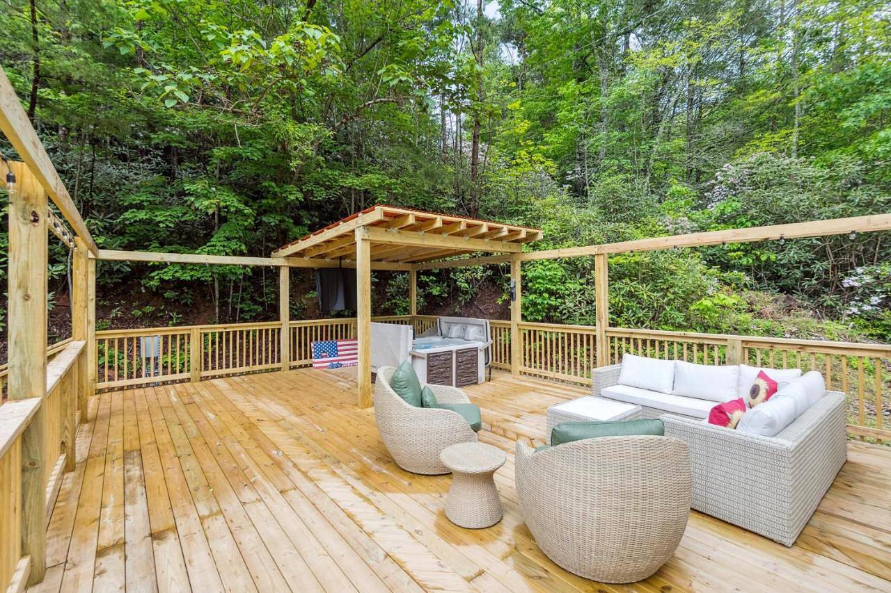 Baby Bear Valley - Peaceful Gatlinburg Retreat in Gatlinburg, Sevier County