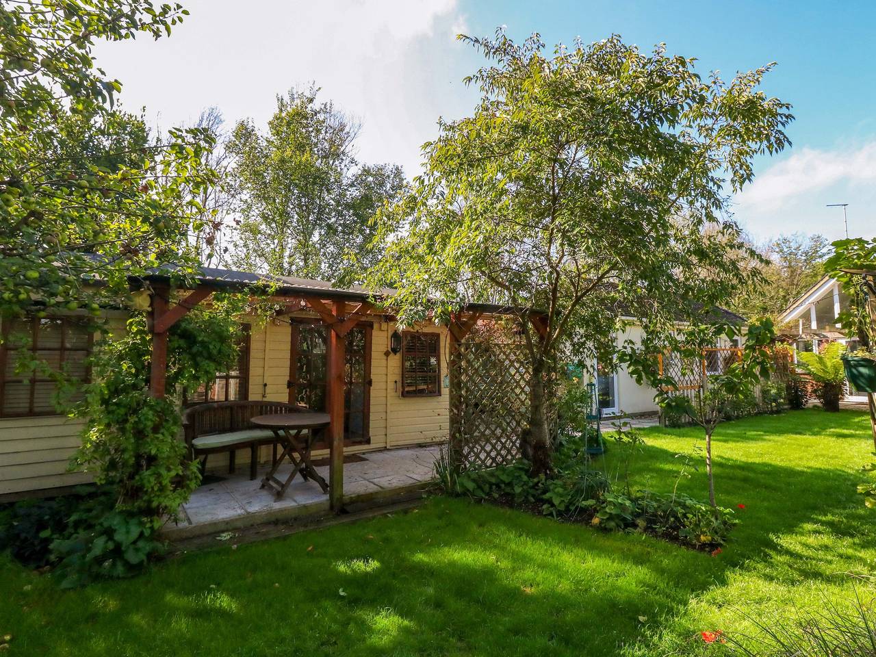 The Cabin at Little Timbers in Ringwood, Hampshire