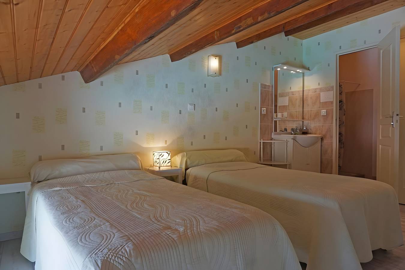 Chambre d'hôtes Familiale Anis in Semussac, Région de Saintes