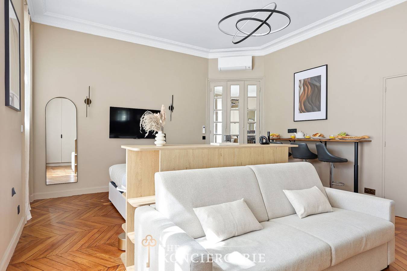 Apartamento entero, Prestige Haussmannien avec climatisation Ã  Paris in 13th Arrondissement, París