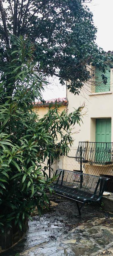 Location de vacances pour 4 personnes, avec vue et balcon à Tautavel - 2