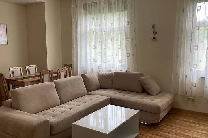 Ferieleilighet for 6 personer, med hage i Montenegro