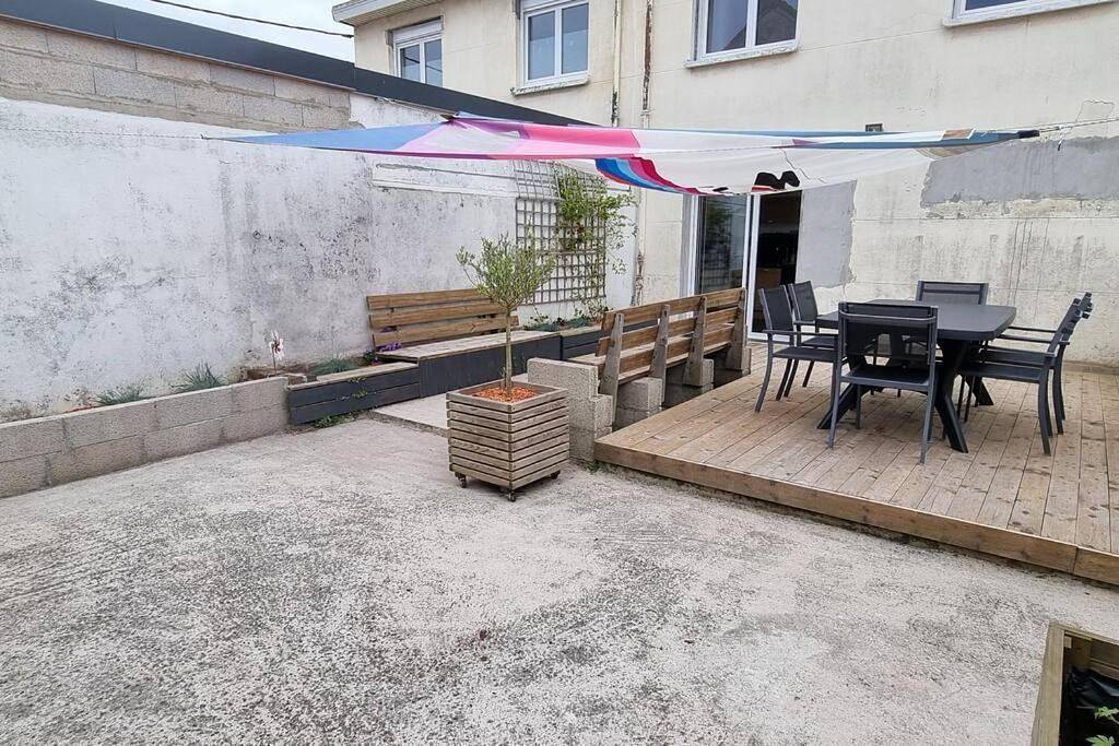 Three-Bedroom House in Petit-Fort-Philippe, Gravelines
