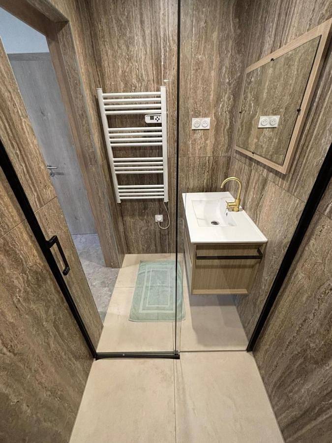 Appartement entier, One-Bedroom Apartment in Jeumont, Avesnes-sur-Helpe
