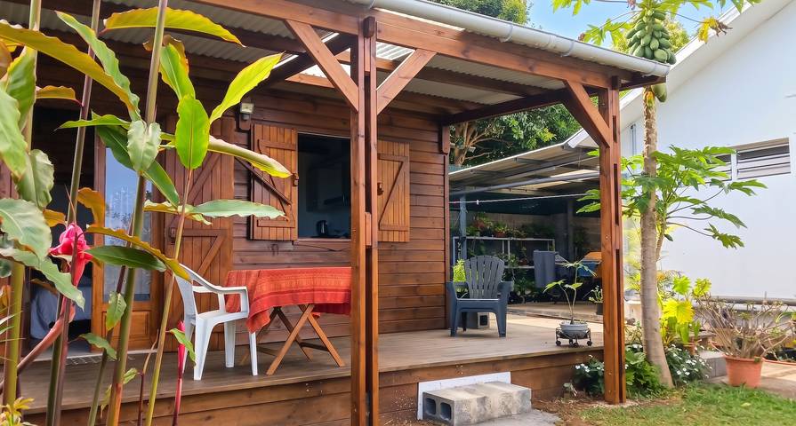 Gemütlicher Bungalow mit privatem Pool in Saint-Paul in Saint-Paul, La Réunion