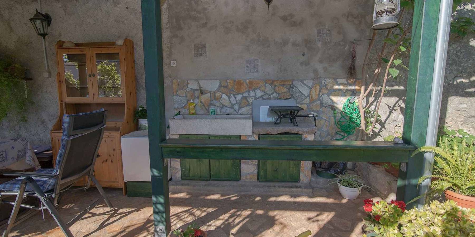 Ganze Ferienwohnung, Ferienwohnung mit Terrasse und Klimaanlage in Veli Losinj, Kvarner Inseln