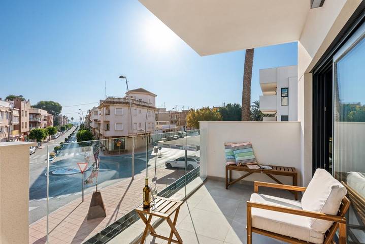 Location de vacances pour 4 personnes, avec balcon/terrasse et balcon dans Santiago de la Ribera - 2