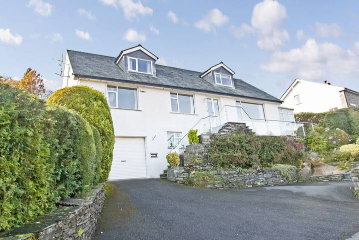 Cottage for 8 people, with Garden and View as well as Lake view in Coniston