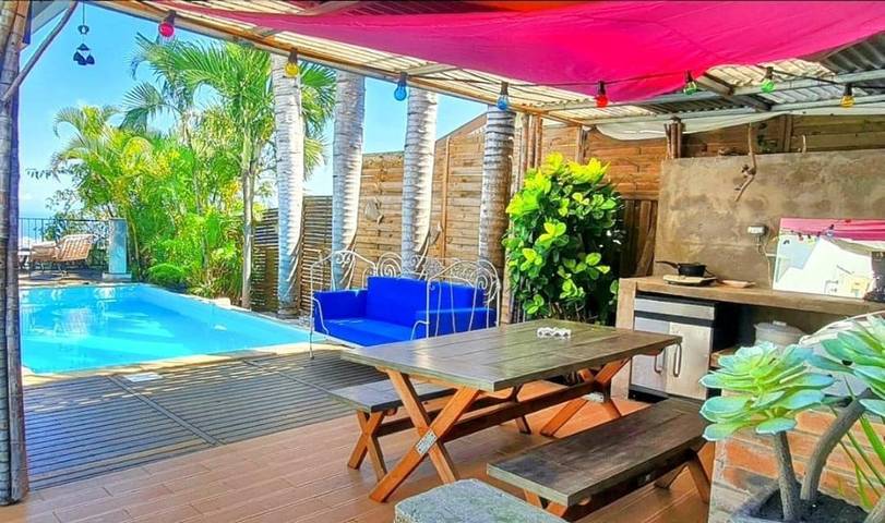 Maison d’hôte pour 2 personnes, avec jardin et terrasse ainsi que vue et piscine à La Possession - 2