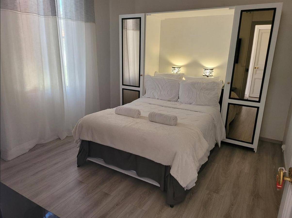4 logements à La Trinité proche de Nice 15 mn, Monaco 20 mn et l'Italie 30 mn 2 Chambres et 2 Studios privés et indépendants in La Trinité, Côte méditerranéenne (France)