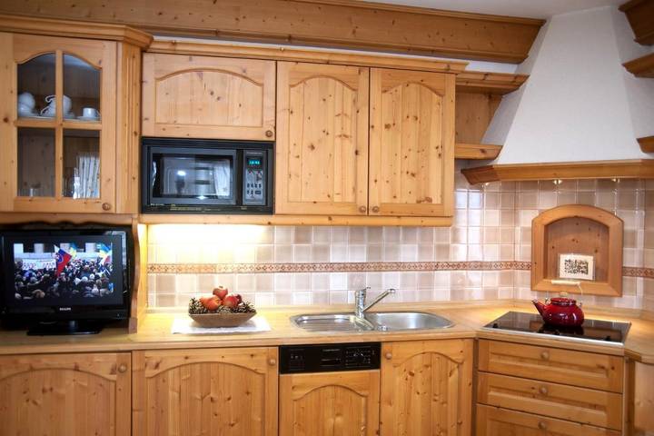 Location de vacances pour 4 personnes, avec vue ainsi que terrasse et jardin à San Vito di Cadore - 4