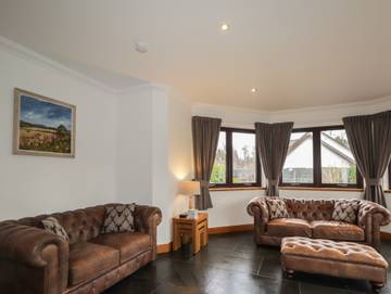 Glamping for 6 People in Highlands, Scotland, Photo 3