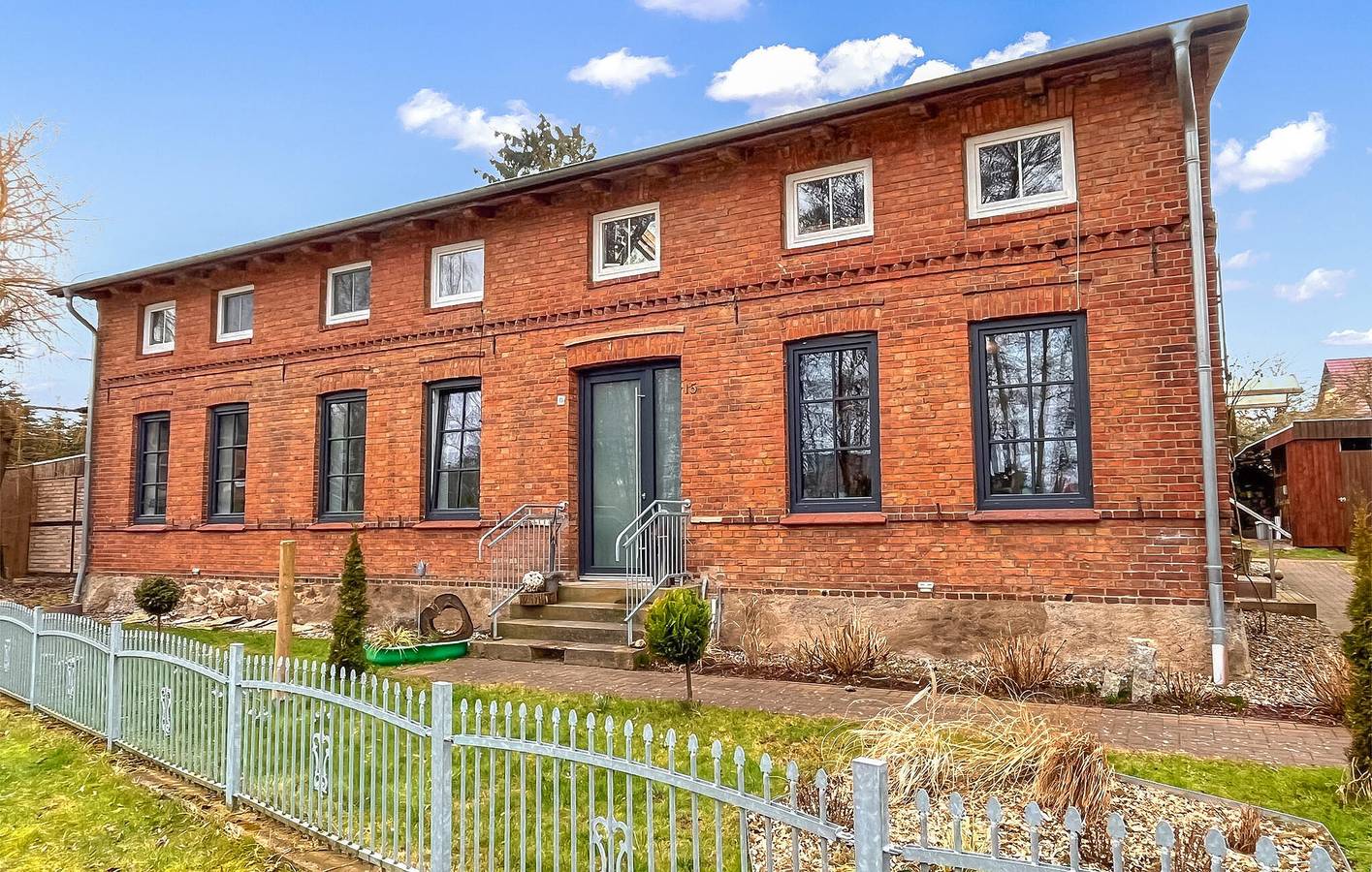 Ganze Ferienwohnung, Gemütliche Wohnung mit Terrasse und Parkplatz 500m von Blankenhagen in Blankenhagen, Rostock und Umgebung