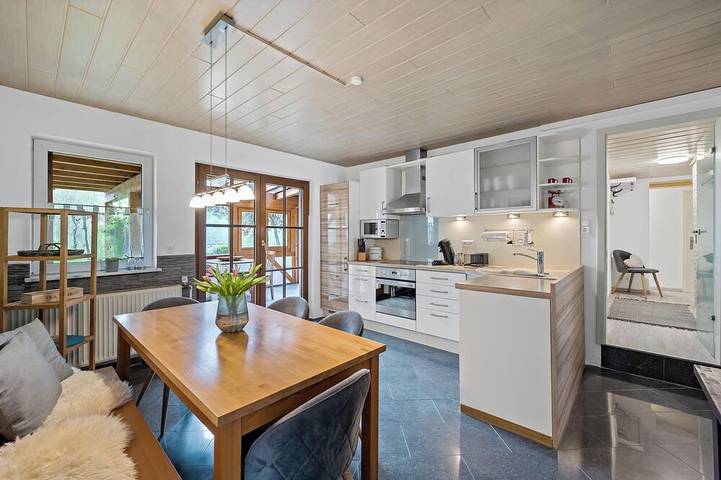 Ferienwohnung für 6 Personen, mit Garten und Terrasse