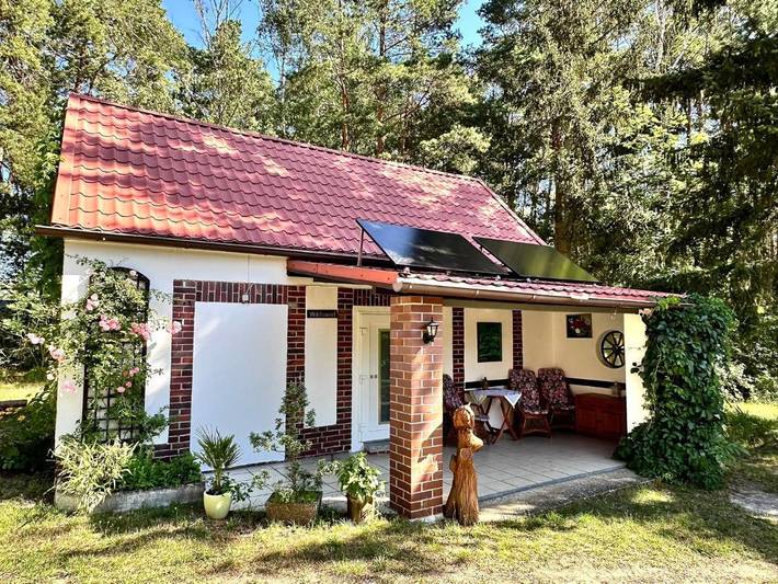 Ferienwohnung für 3 Personen, mit Terrasse und Garten in Teupitz