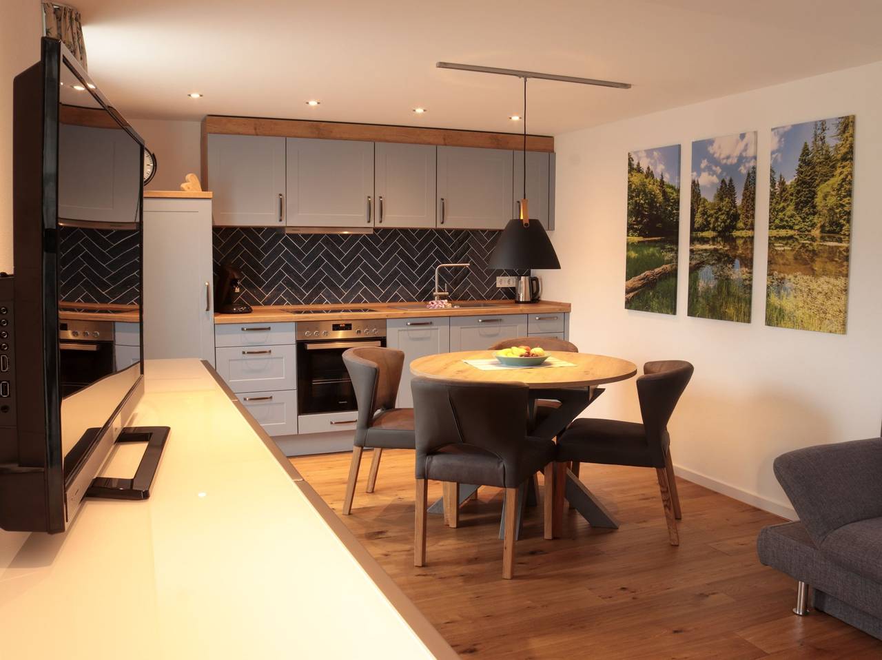 Apartamento entero, Apartamento 'Mühlenteich' con Balcón, jardín compartido y Wi-Fi in Schmallenberg, Hochsauerlandkreis