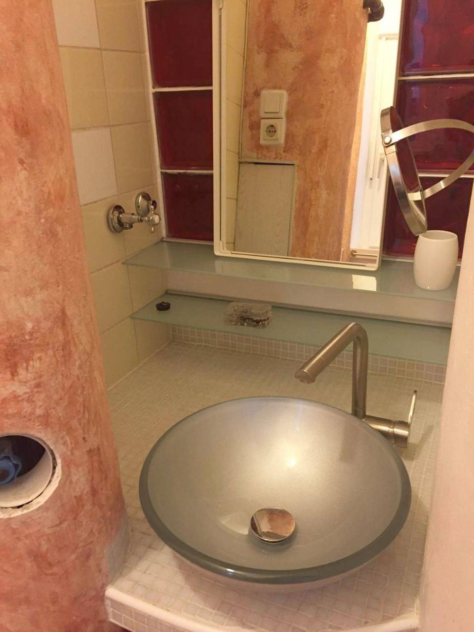 Ganze Wohnung, One-Bedroom Apartment in Tegel Berlin, Berlin
