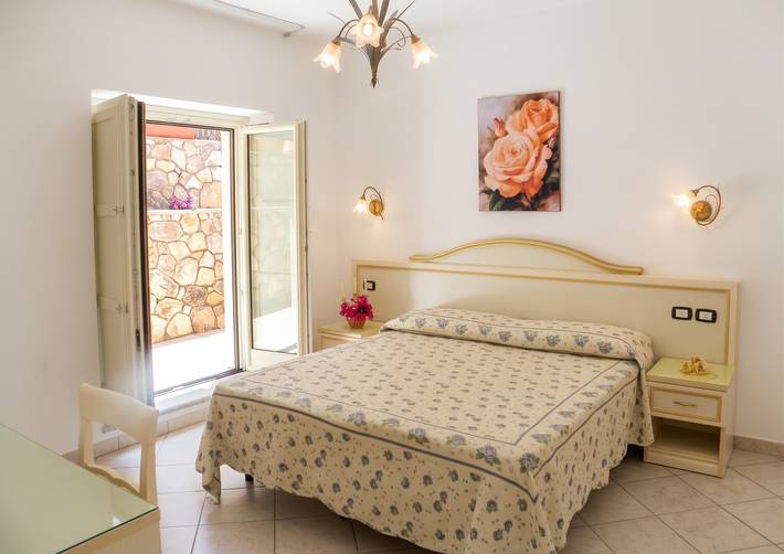 Ganze Wohnung, Geräumige Wohnung in Maratea mit Meerblick 95 m² in Maratea, Potenza Provinz