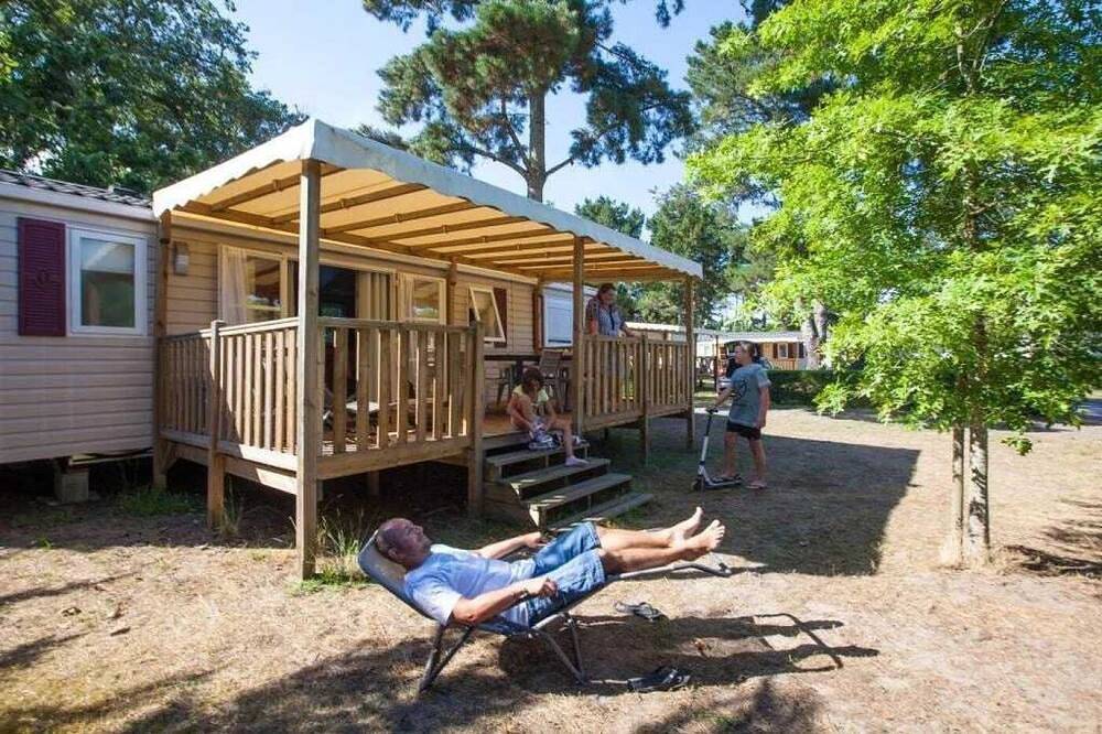 Camping 4 étoiles - Piscine  - eecabe in Azur, Côte d’Argent