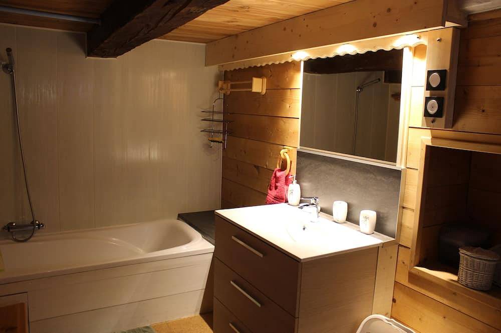 Location Meublée  68M² Haute Savoie Entre Aravis & Annecy-15mn in Alex (Annecy), Région d'Annecy