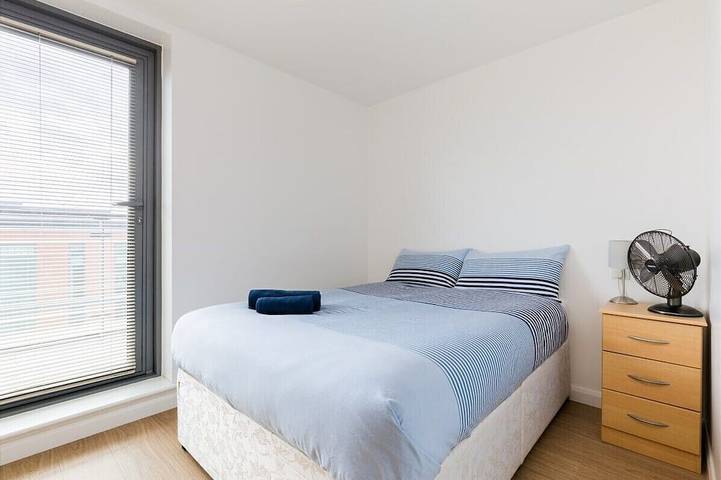 Entire apartment, Skyline Birmingham City Centre Penthouse in Birmingham, Birmingham Area