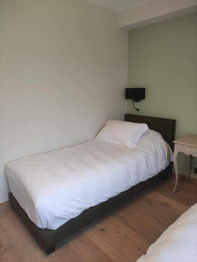 Location de vacances pour 6 personnes, avec piscine ainsi que terrasse et jacuzzi à Calviac-en-Périgord - 2