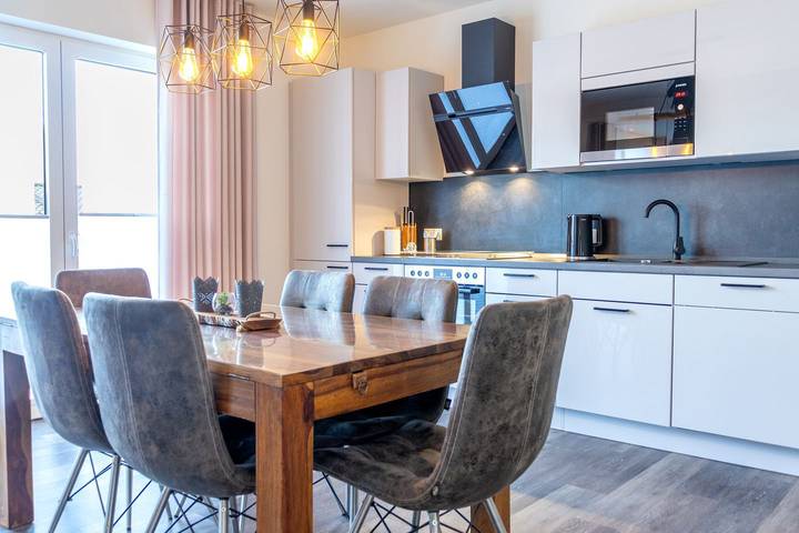 Ferienhaus für 6 Personen, mit Sauna und Garten sowie Seeblick, kinderfreundlich in Diemelsee - 3