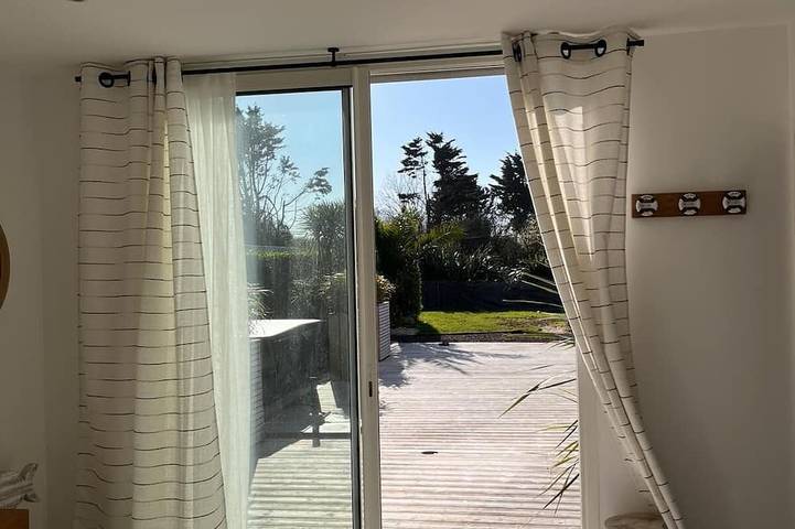 Location de vacances pour 8 personnes, animaux acceptés dans Plage de Tréompan - 3