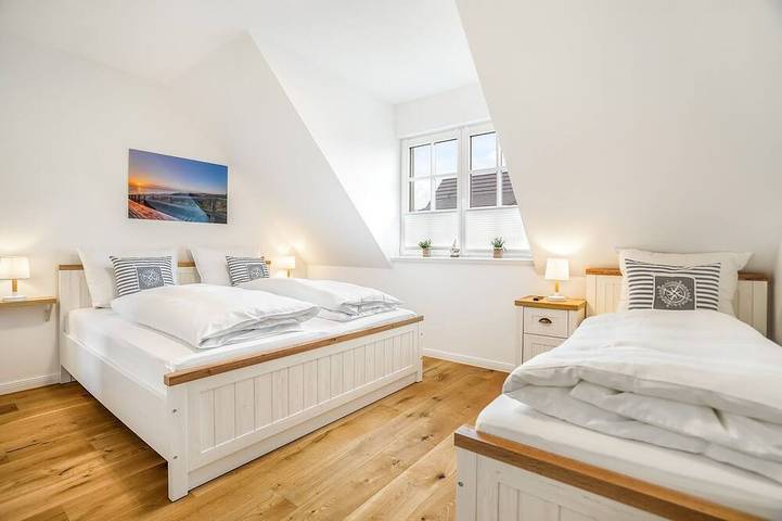Strandnahes Wohnen für 5 Personen im Neubau mit Terrasse und eigener Sauna - in Nordfriesische Inseln (Schleswig-Holstein) (Schleswig-Holstein), Hörnum