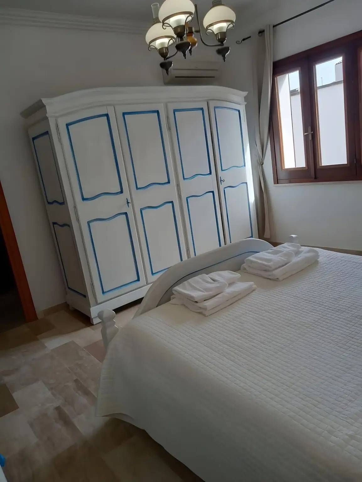 Villa Nuragica - Stanza con bagno privato e vista piscina in Nuraxi Figus, Gonnesa