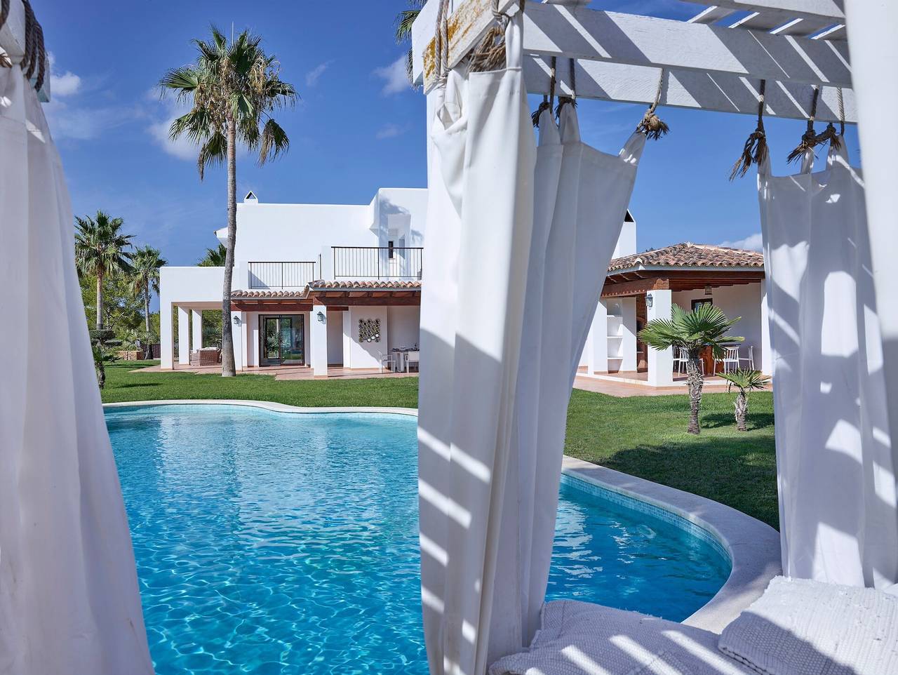 Villa 'Cas Hespero' with Sea View, Wi-Fi and Air Conditioning in Sant Antoni de Portmany, West Ibiza