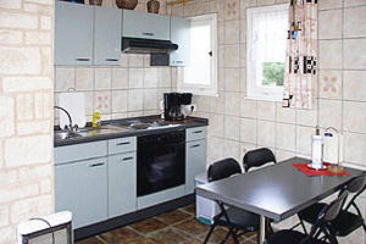 One-Bedroom Bungalow in Schwarz, Mecklenburgische Seenplatte