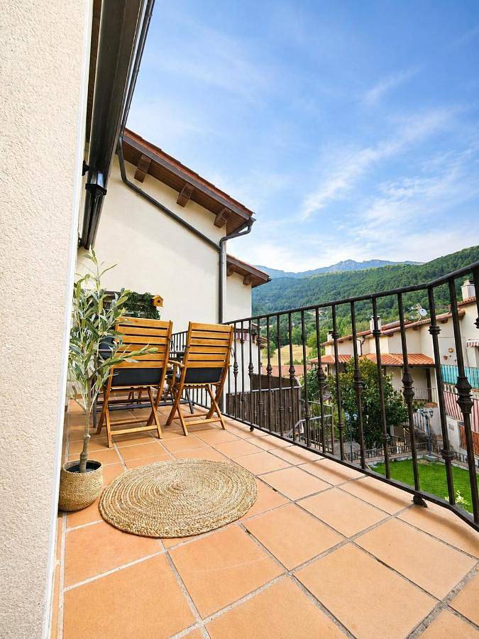 Casa rural para 4 personas, con Terraza y Jardín además de Piscina y Vistas en Gavilanes (Ávila) - 4