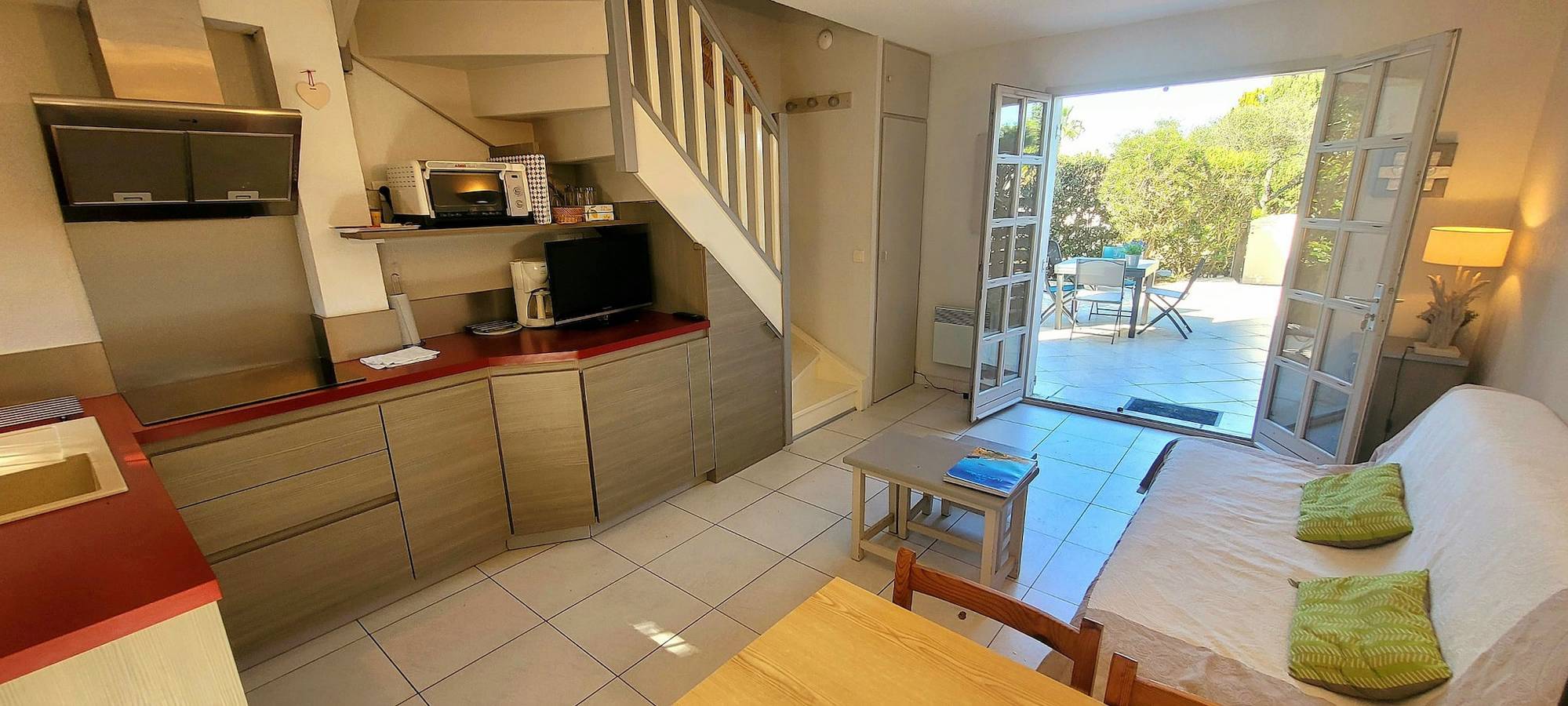 Ganze Wohnung, Ferienwohnung für 4 Personen mit Terrasse in Gassin, Draguignan Region