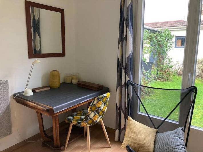 Gîte pour 2 personnes, avec terrasse et jardin à Cachan - 3