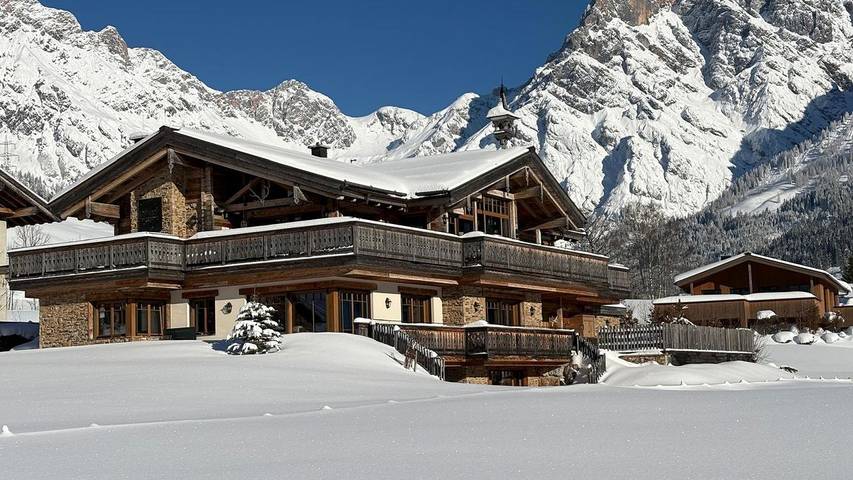 Hütte für 6 Personen, mit Sauna und Terrasse sowie Garten in Maria Alm