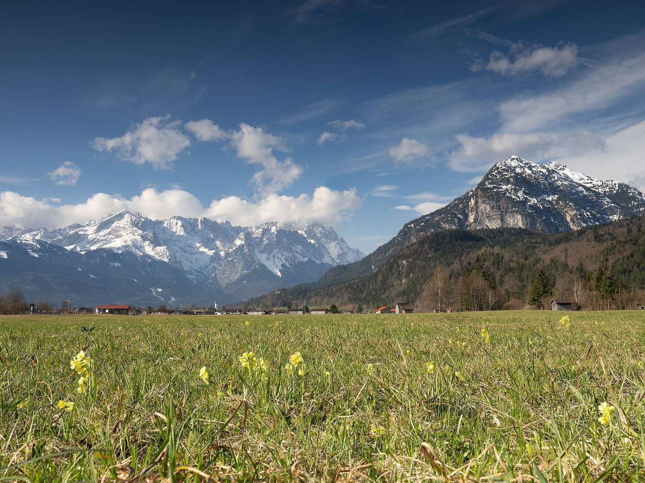 Ganze Ferienwohnung, Bergblick in Farchant, Bayerische Alpen