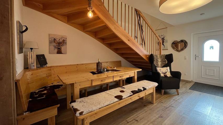 Chalet für 6 Personen, mit Balkon und Whirlpool sowie Garten in Inzell - 3