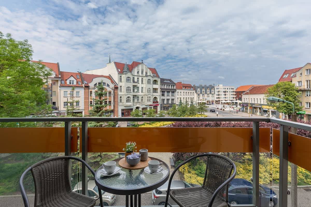 Hel lägenhet, Stylish Apartment in the Center | Balcony and Workspace in Świnoujście, Oderlagunen