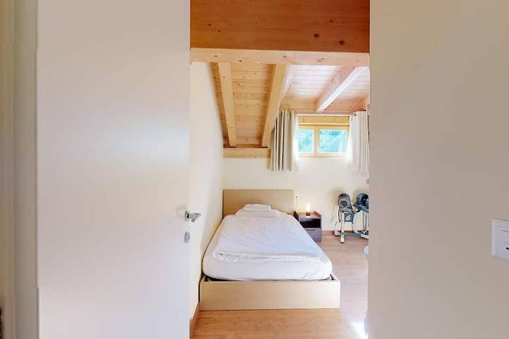 Ganze Wohnung, Modern 3½ room flat on the ground floor, approx. in Madulain, Sankt Moritz