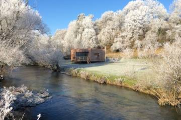 Lodge pour 4 personnes, avec jardin ainsi que jacuzzi et sauna dans Côte-d'Or