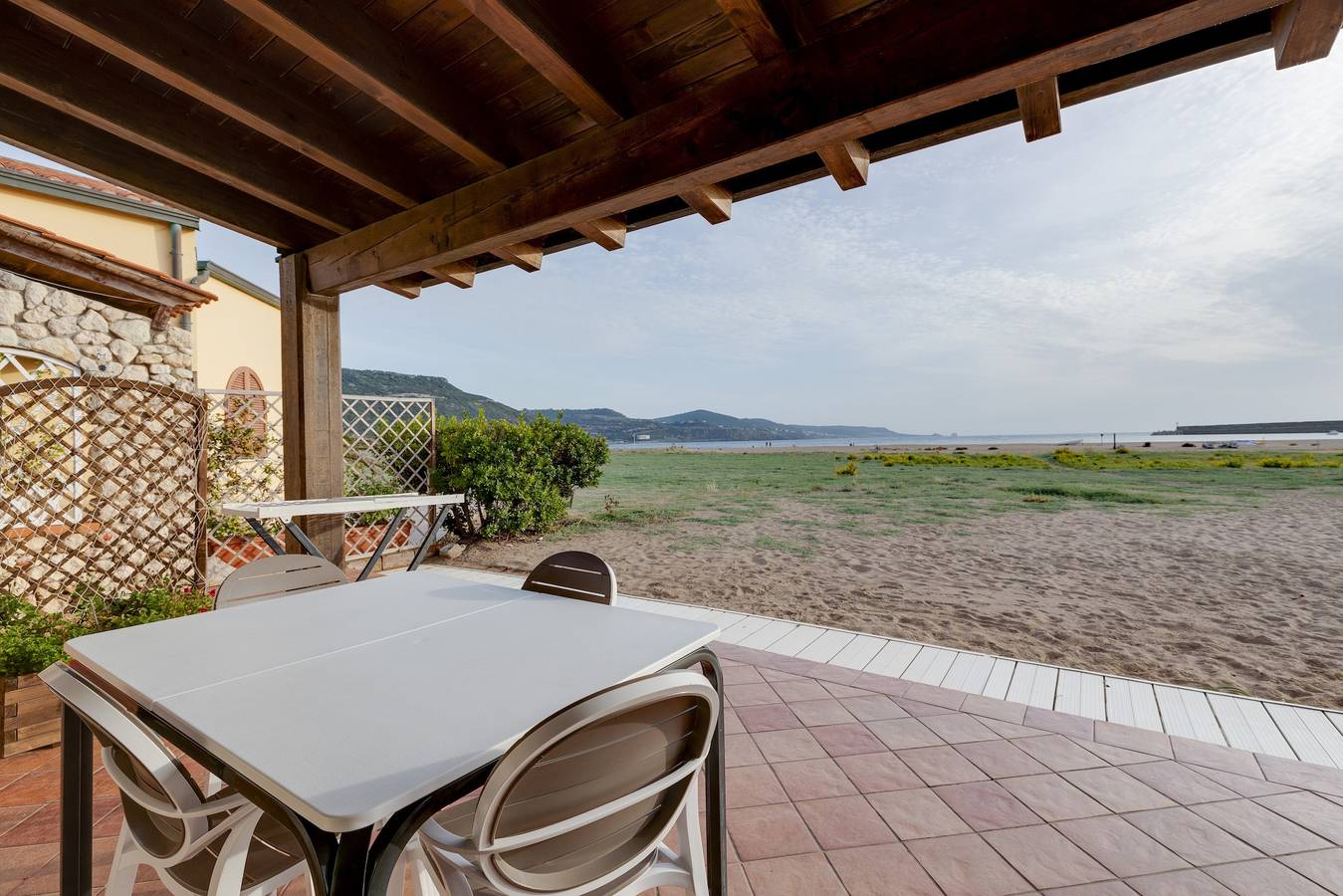 Casa de vacaciones 'Residenza Solemar - App 10' con vistas al mar in Bosa Marina, Planargia