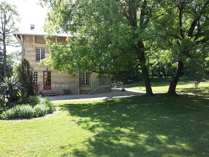 Gîte pour 7 personnes, avec jardin